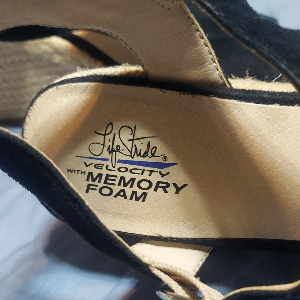LifeStride Black Faux Suede Espadrille Wedge Sandals Open Toe Ankle Strap Size 8